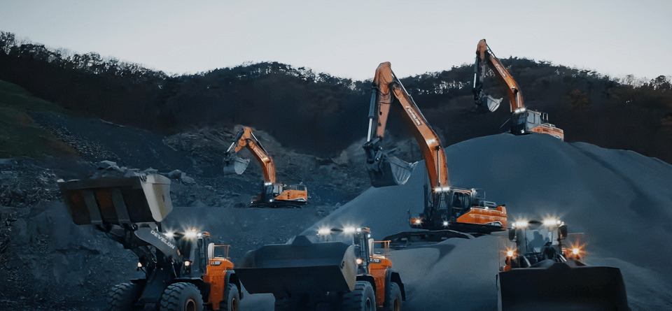 maquinaria develon anteriormente conocida como doosan