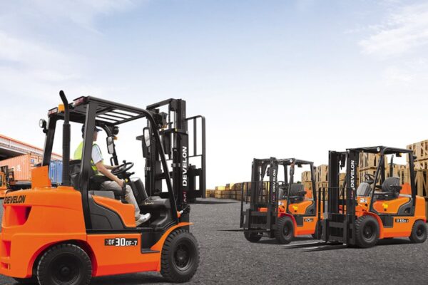 Aplicaciones innovadoras de grúas horquillas para minería y logística